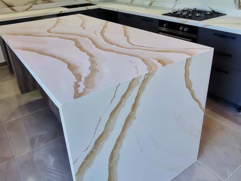 Quartz Kitchen Island Project in the Middle East | White Quartz Slab with Gold Veining | Aoli Stone