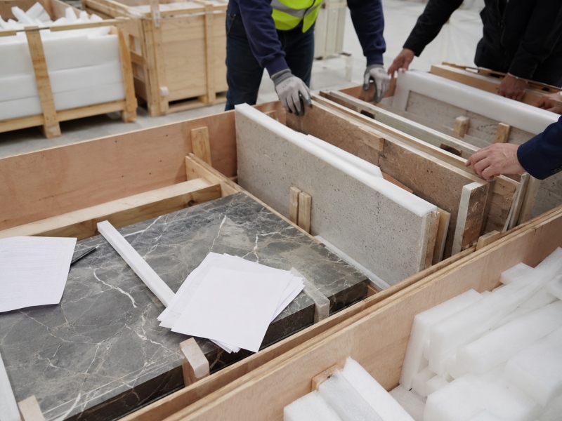 Qué deben comprobar los compradores de piedra cuando lleguen los materiales antes de la instalación.